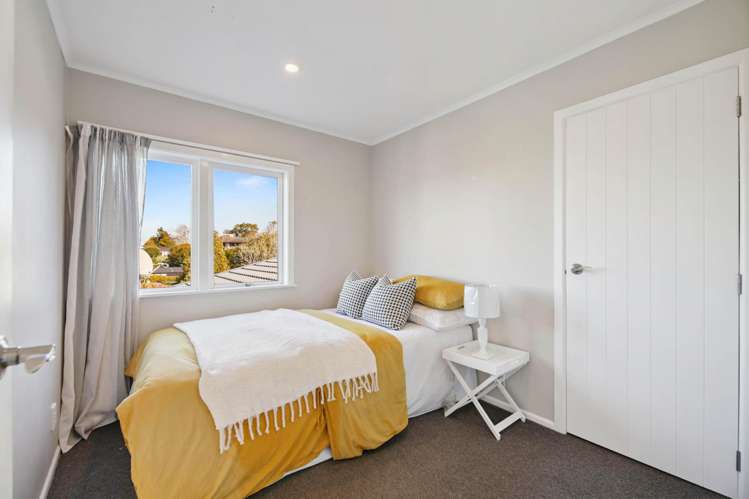 19 Beach Road Mellons Bay_26