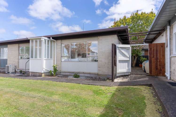 2/14 Edwards Avenue Henderson_0