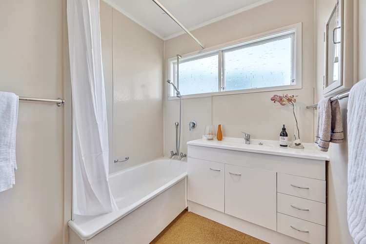 220 Buckland Road Mangere East_23