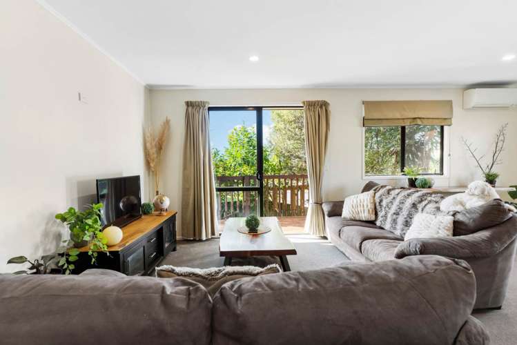 26 Dovey Place Massey_3