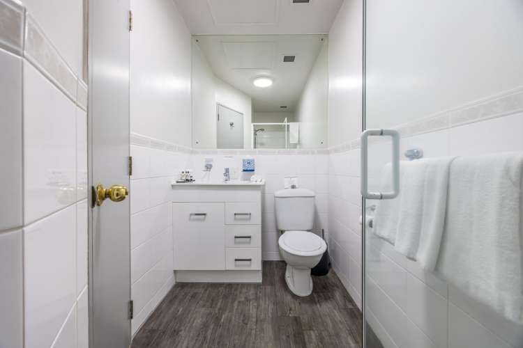 9F/50 Eden Crescent Auckland Central_9