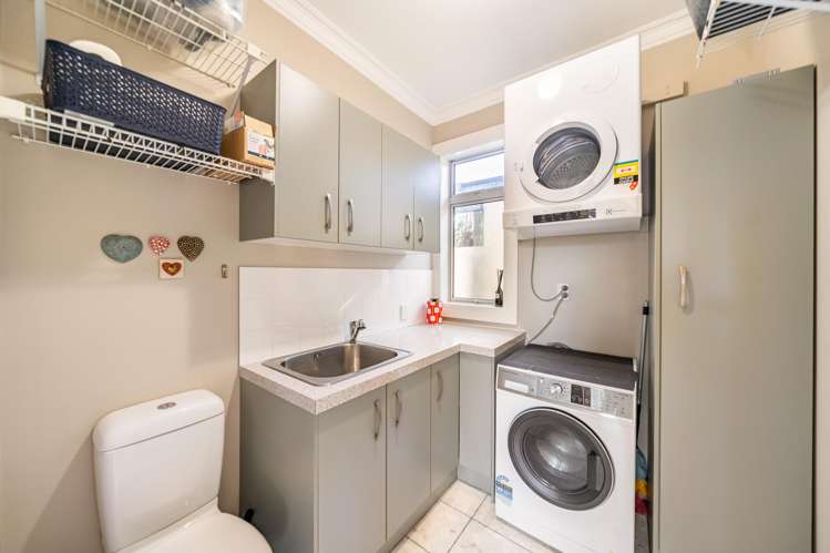 18 Bracken Street Petone_13