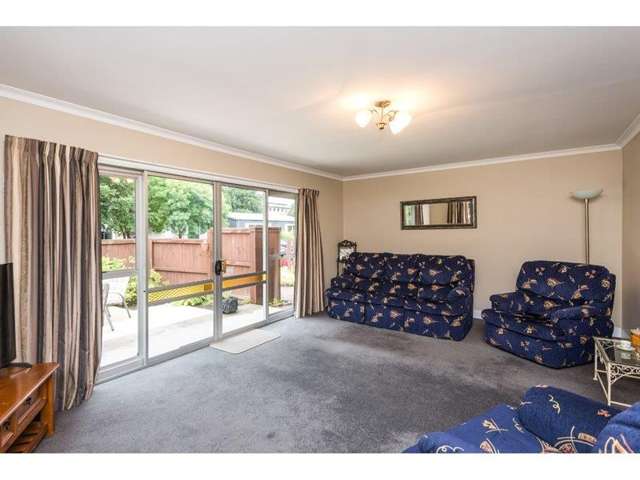 2/21 Parkstone Avenue Ilam_2