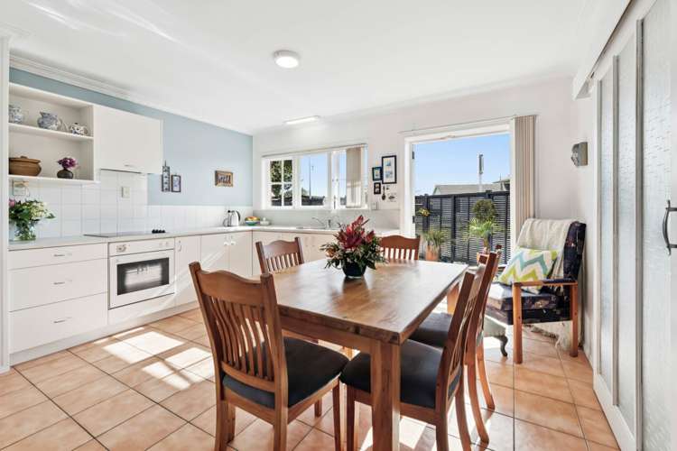 1/2 Magnolia Avenue Opaheke_4