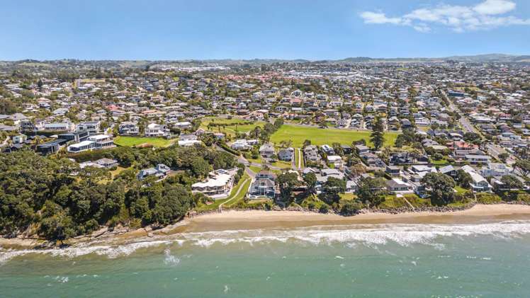 22 Marellen Drive Red Beach_47