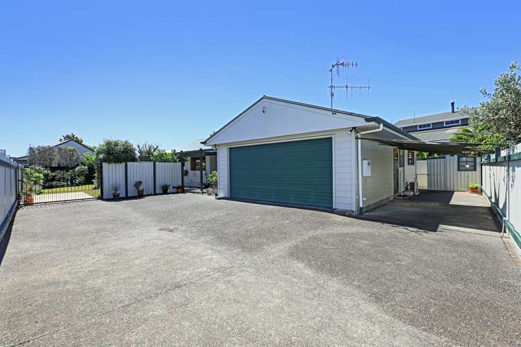 425b Southland Place Raureka_2