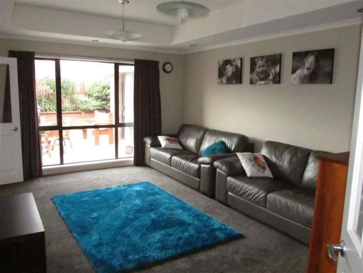 2 Ashley Drive Paroa_11