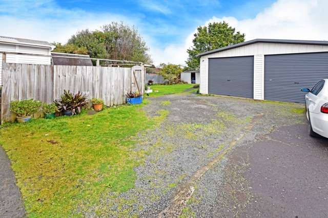 2 Mckean Avenue Manurewa_1