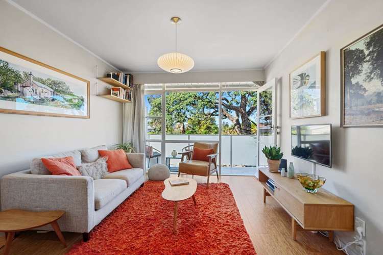 3/77 Old Lake Road Narrow Neck_2