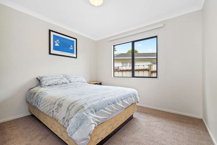 29a Barrie Crescent Silverdale_9