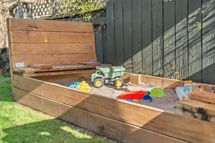 4 Millridge Way Greerton_17