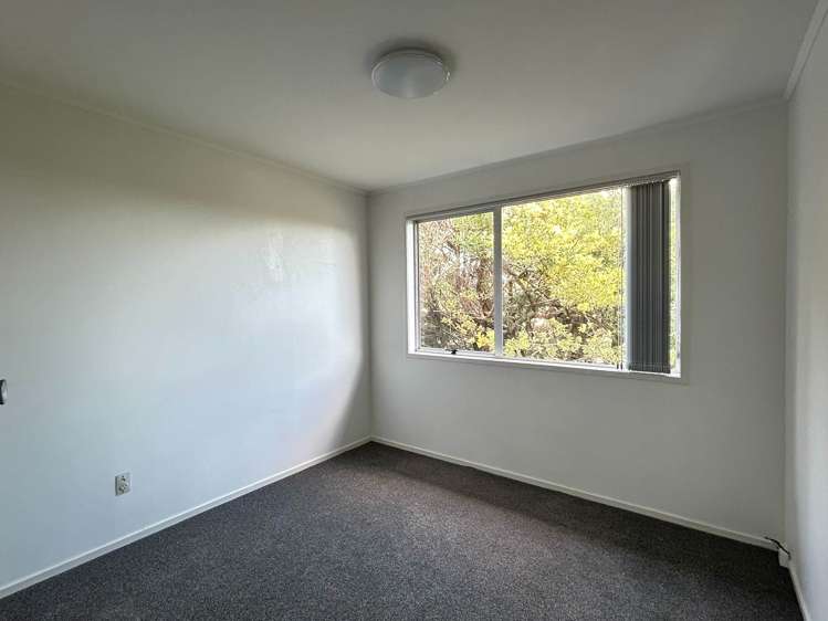 44 Clyma Place Massey_16