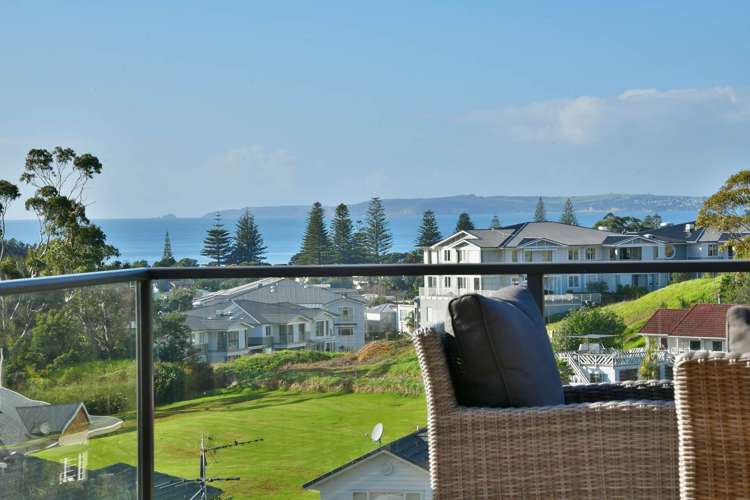 52 Roberta Crescent Orewa_19