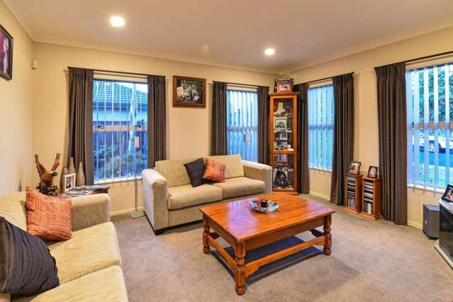 29 Stranraer Crescent Wattle Downs_1