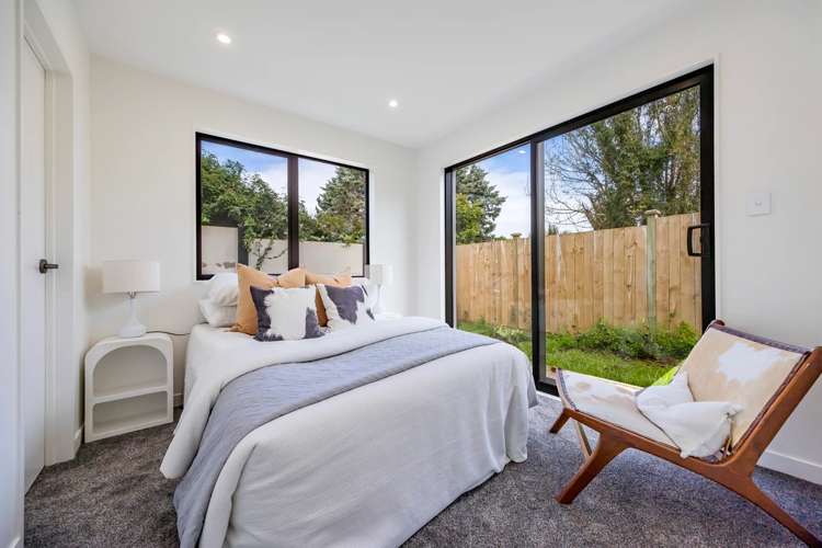 1,2,4/26 Huapai Street One Tree Hill_9