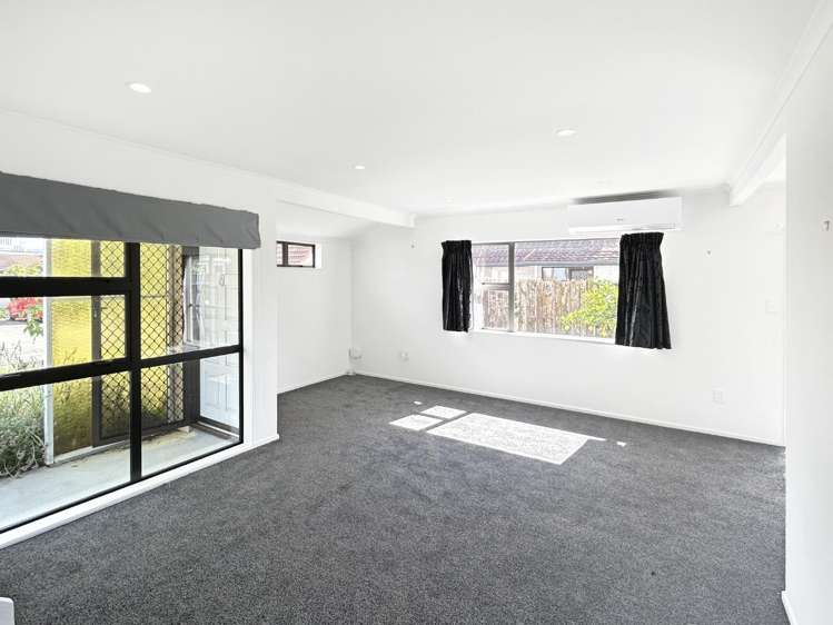 4 Marece Court 10930_3