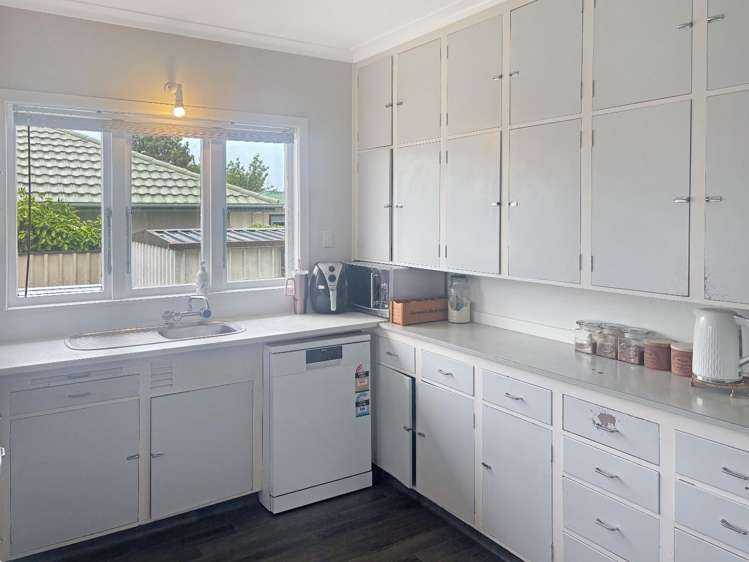 3/612 Queen Street West 10482_3