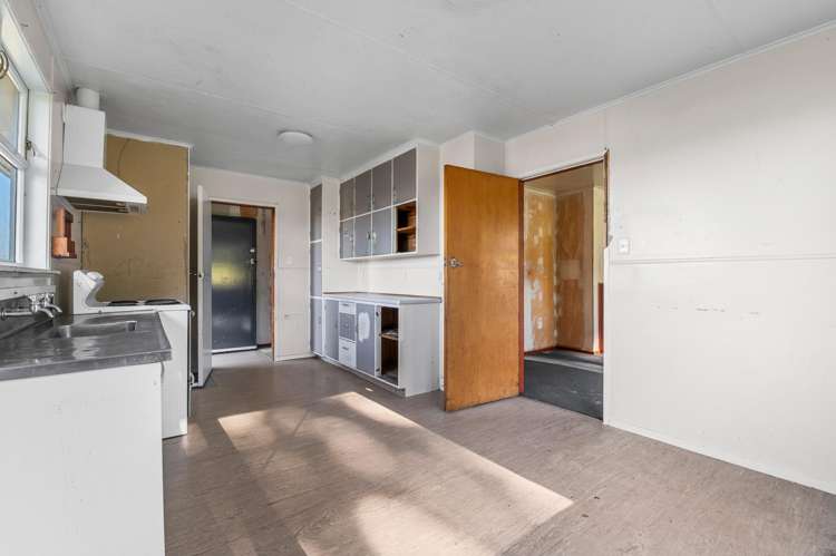 56 Thomas Crescent Western Heights_8