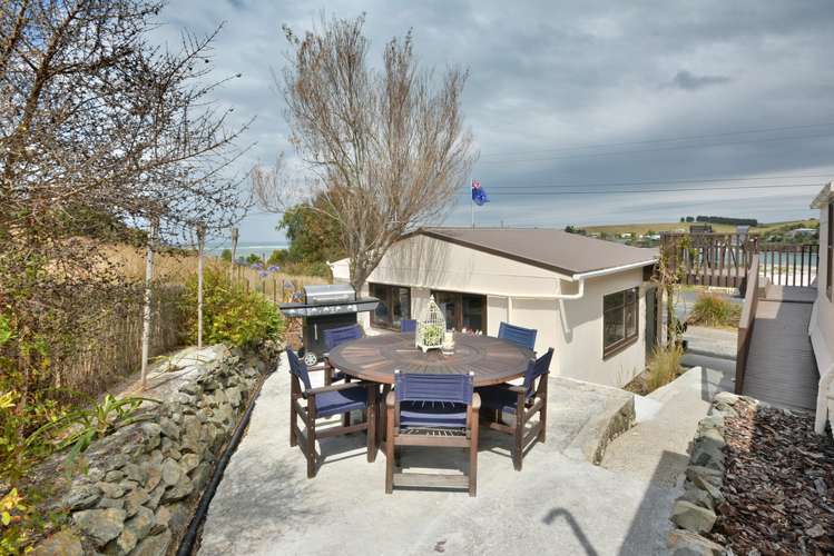 1412 Taieri Mouth Road Taieri Mouth_18