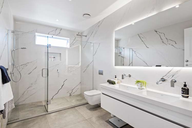 1 Cambridge Terrace Devonport_17