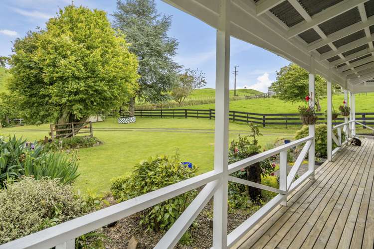 347 Standish Road Stratford_20