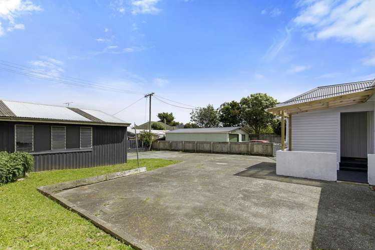 86 Kowhai Street Naenae_15