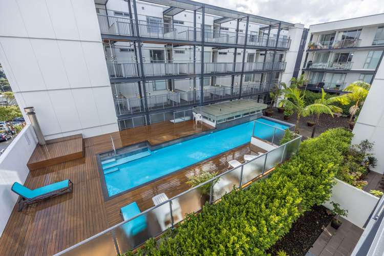 5p/435 New North Road Kingsland_2