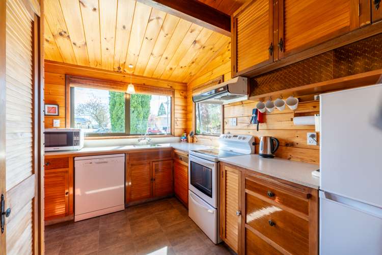 12 Charles Street Weston_2