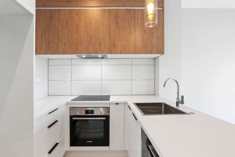 2/17 Parker Avenue New Lynn_5