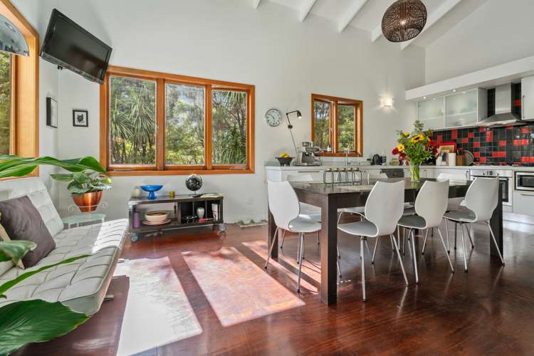 149h Glengarry Road Glen Eden_6