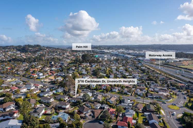 2/16 Caribbean Drive Unsworth Heights_19