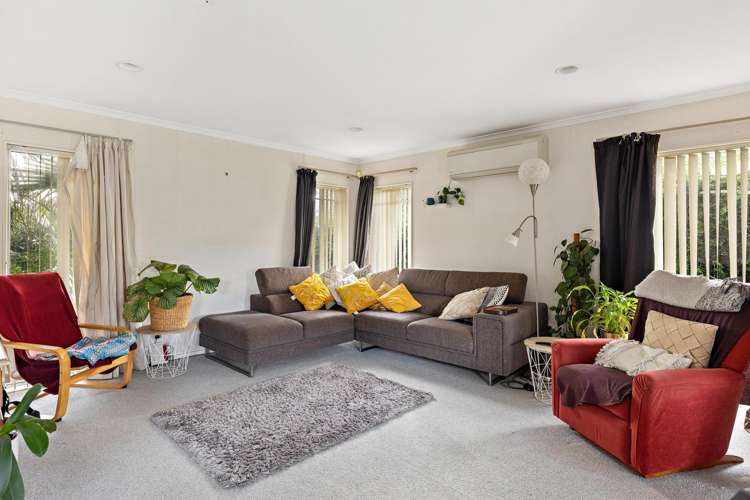 9 Jacinda Close Pyes Pa_6