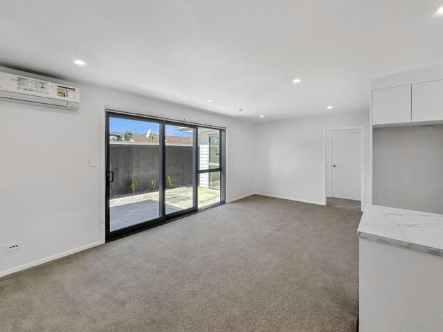 422A Tremaine Avenue 10930_2