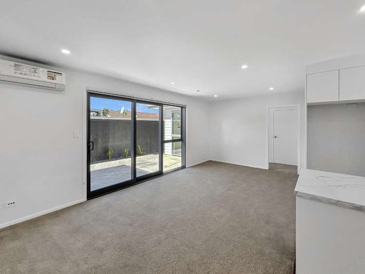 422A Tremaine Avenue 10930_2