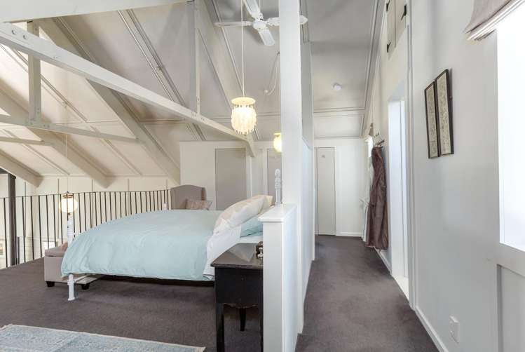 80 Battersea Road Morisons Bush_23