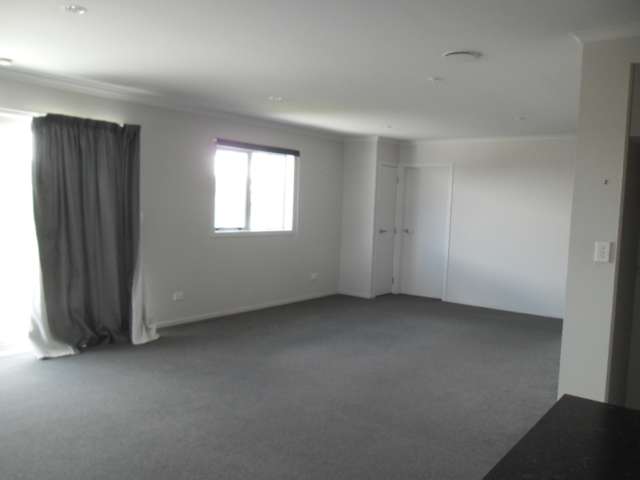 16 Queens Park Crescent Frankton_3