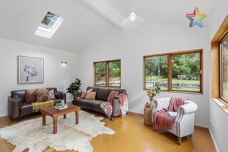 34 Jocelyn Crescent Pinehaven_11