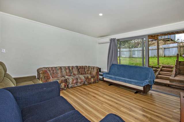 3 Holmes Avenue Otangarei_3