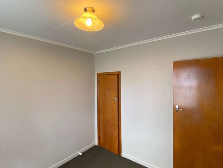 2/8 Chapel Street Papakura_9