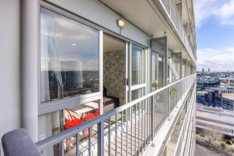 1212/72 Nelson Street Auckland Central_10