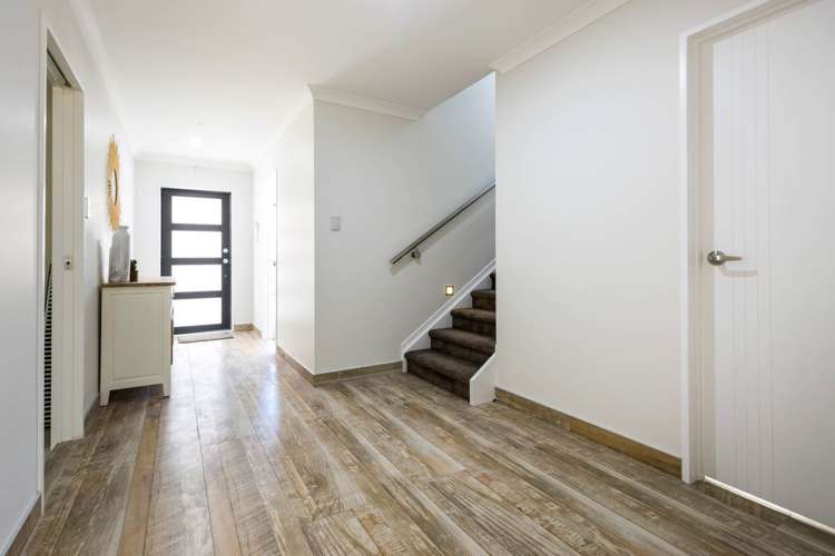 4225c Great North Road Glendene_26