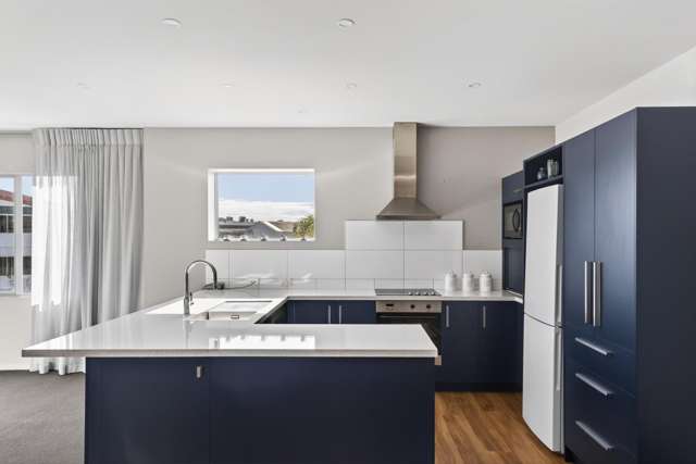 6/90 Customhouse Street Gisborne_1