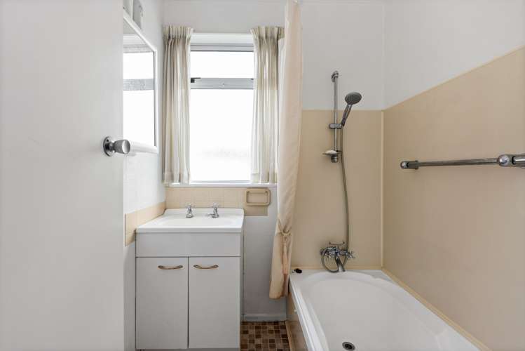 197 Whirinaki Road Eskdale_11