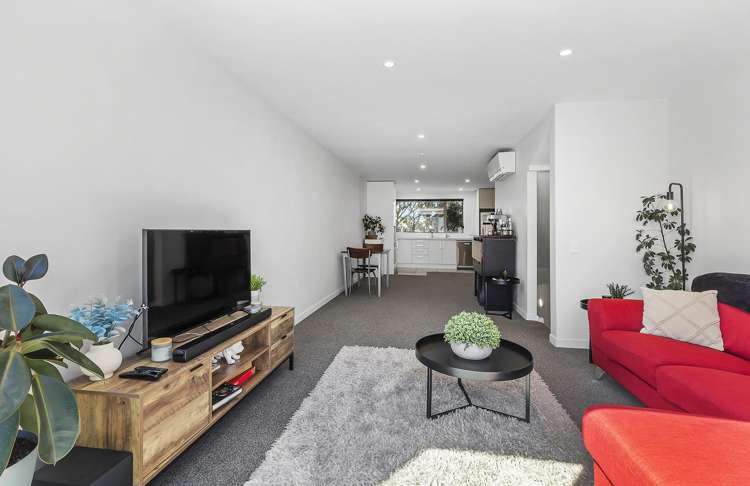 24/36 Tacy Street_5