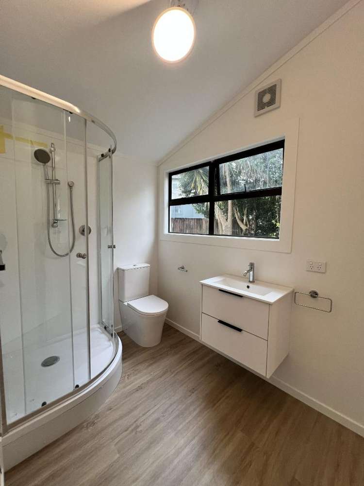 4 Snake Hill Road 11601_5