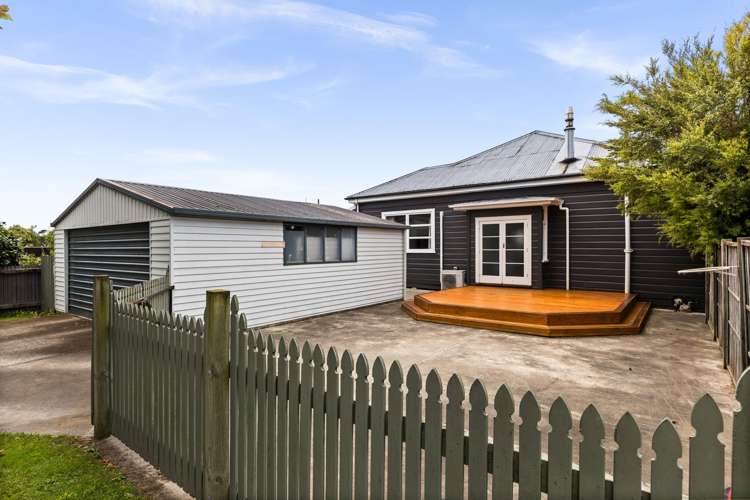 1200 Caroline Road Mayfair_14