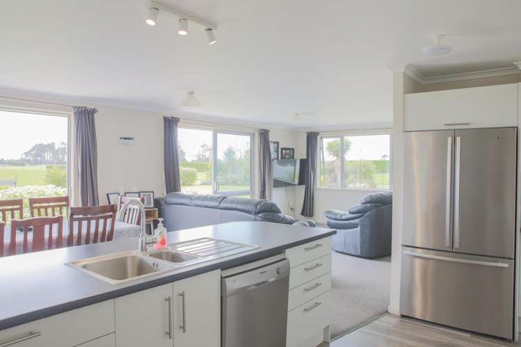 166 Wilcox Road Seaward Bush_12