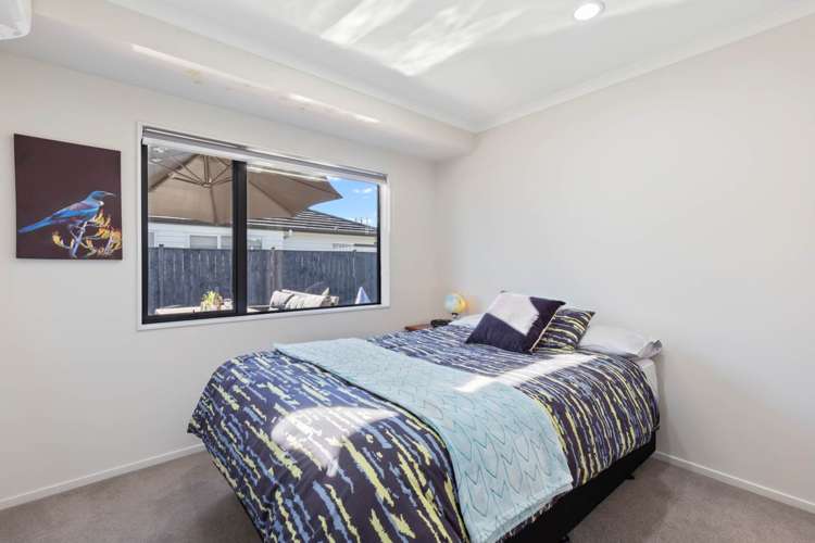 60 Turnberry Drive Wattle Downs_14