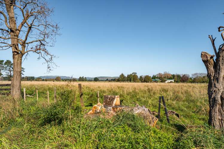 469b High Street South Carterton_5