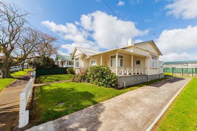 11 Herbert Rd, Mt Eden